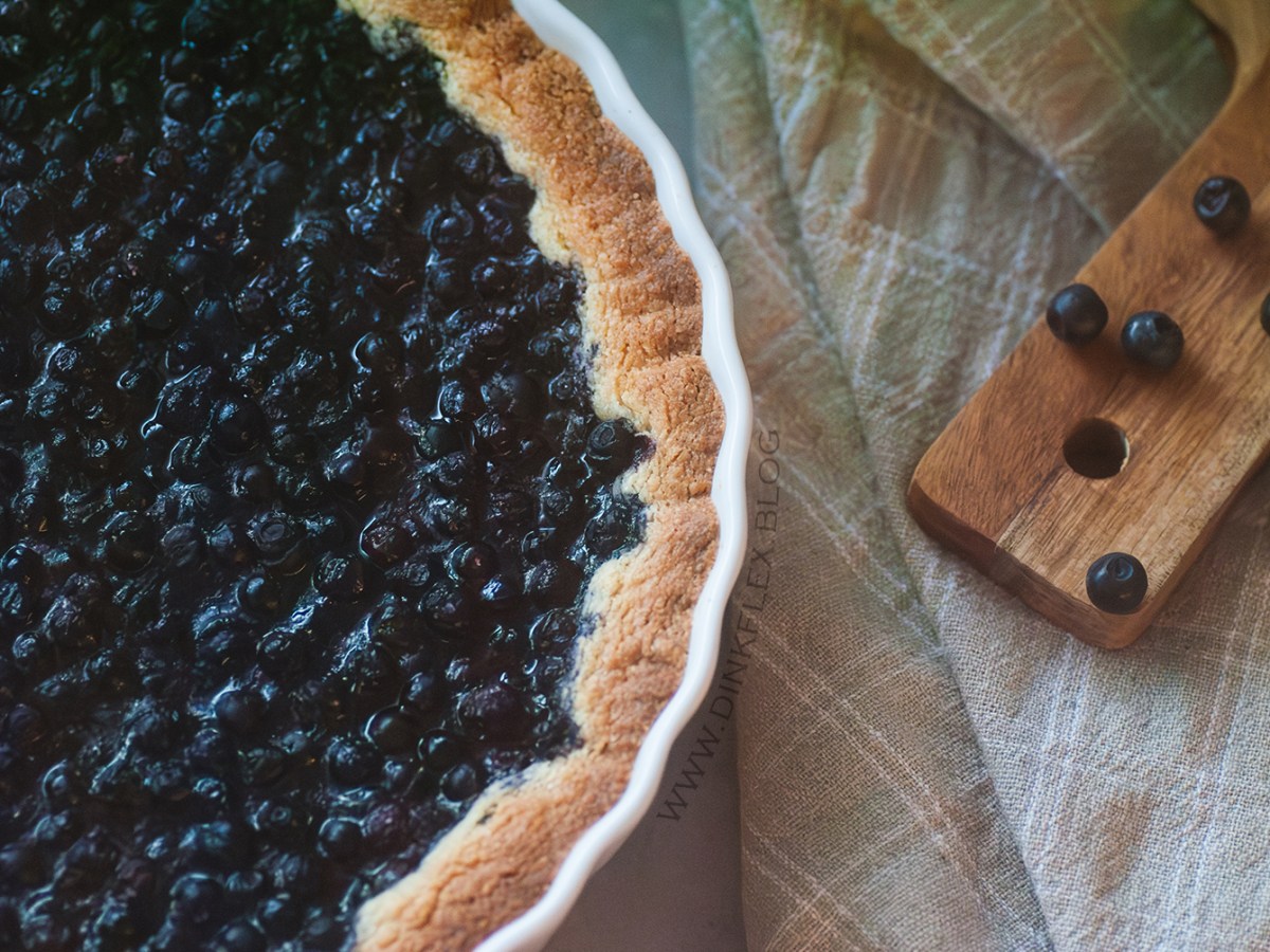 Baking gluten free blueberry (bilberry) pie&nbsp;(Recipe)