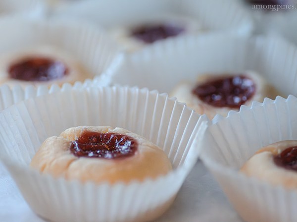 Thumbprint raspberry cookies | Gluten-free&nbsp;recipe